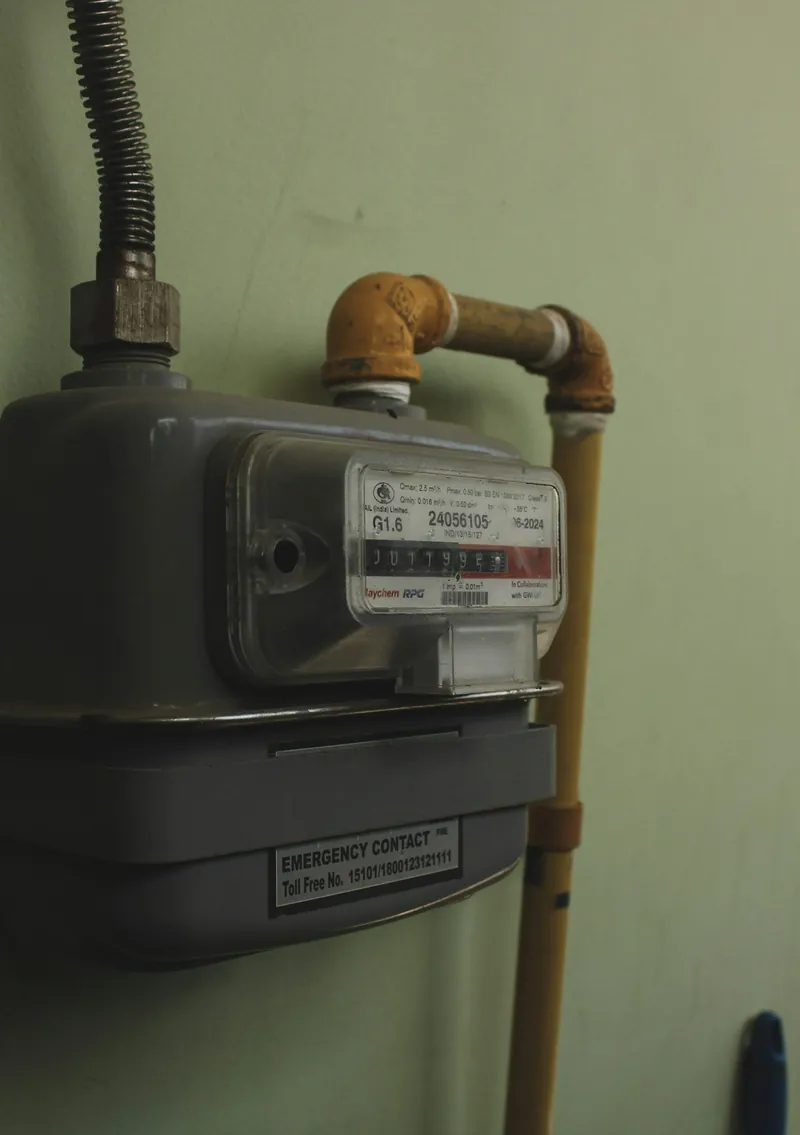 Residential gas meter and supply line